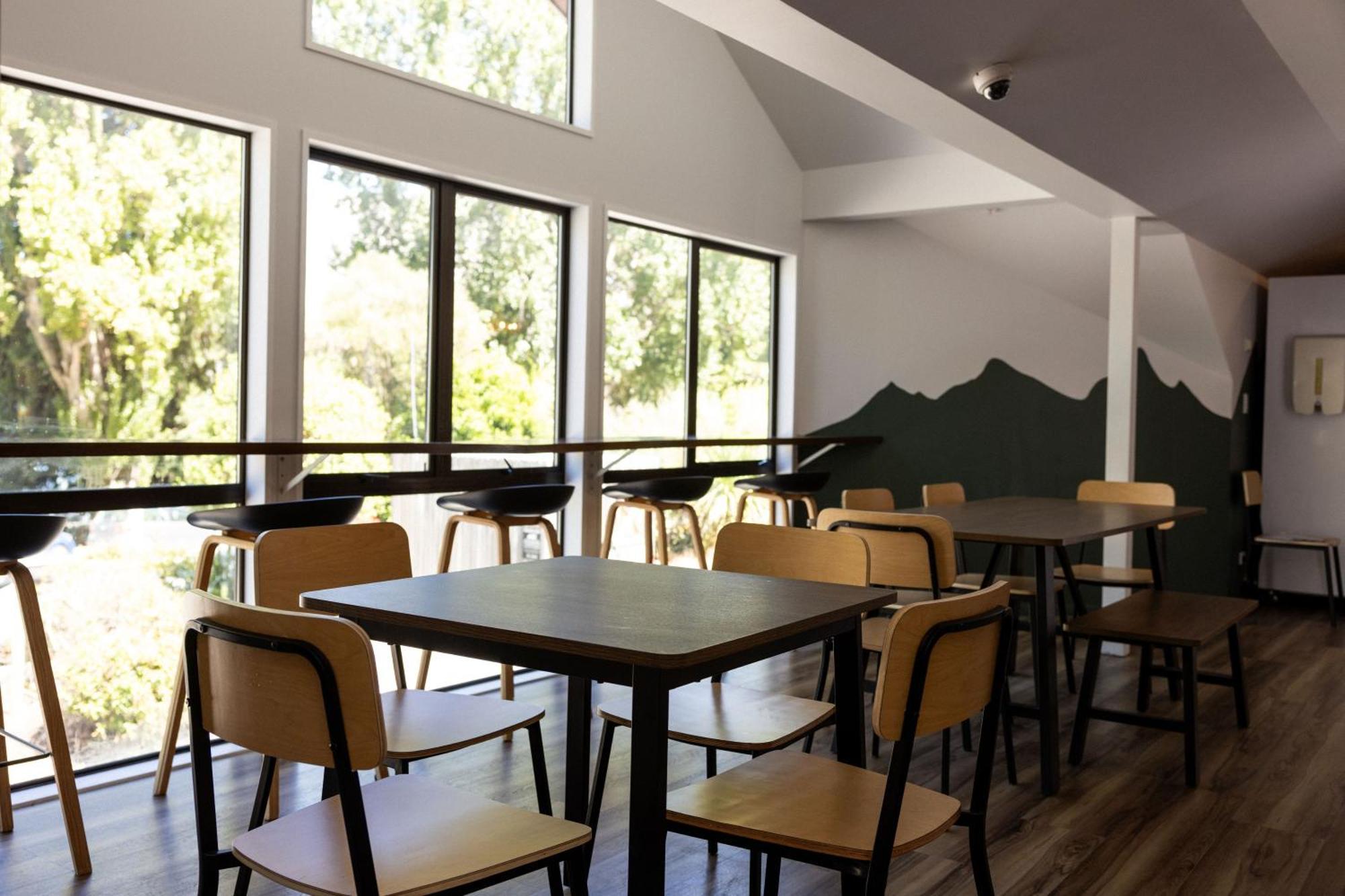 Haka House Queenstown Lakefront Екстериор снимка