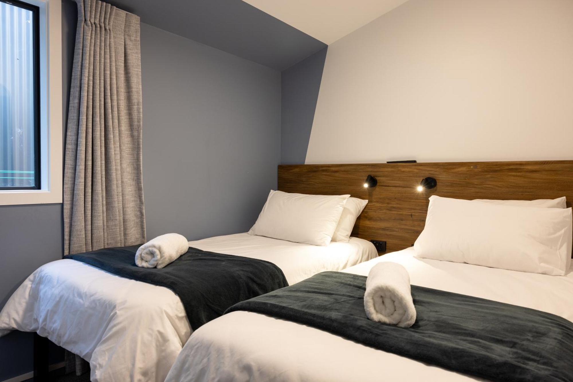 Haka House Queenstown Lakefront Екстериор снимка